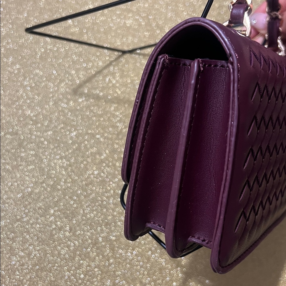 New Elegant Woven Burgundy Clutch and Crossbody - Picture 6 of 17